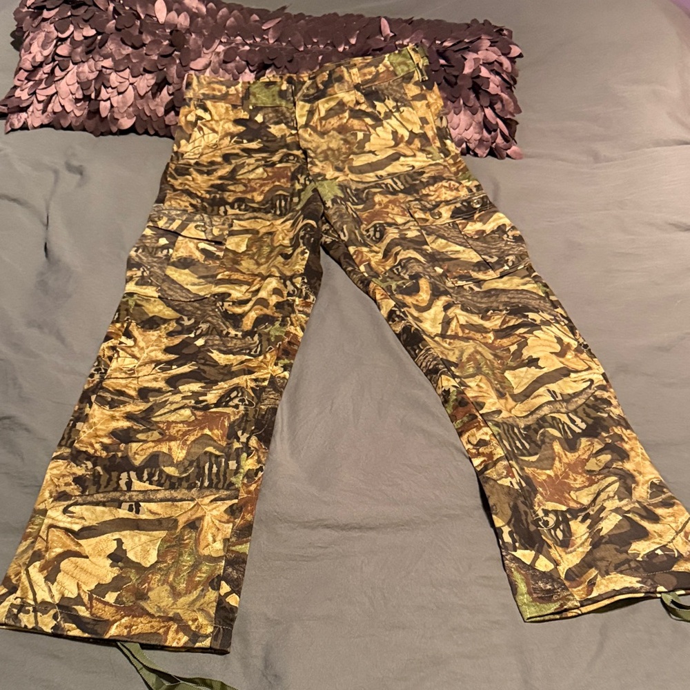 Men’s Mossy Oak Pant size medium -